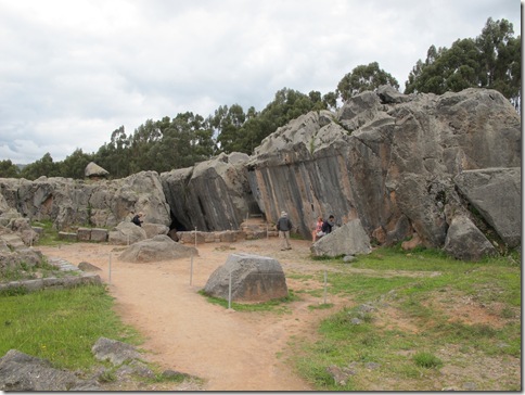 Q'enqo 001 Q'enqo 001