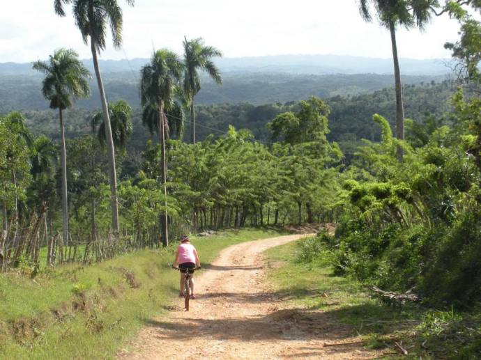 Dominican Republic Bicycle Touring El Choco
